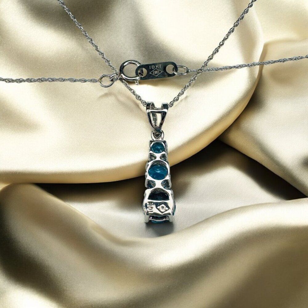 10K Gold- Swiss Blue Topaz & London Blue Topaz Necklace- 18" -White Gold- 1.7g - Picture 8 of 16